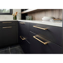 Jeffrey Alexander: Leyton