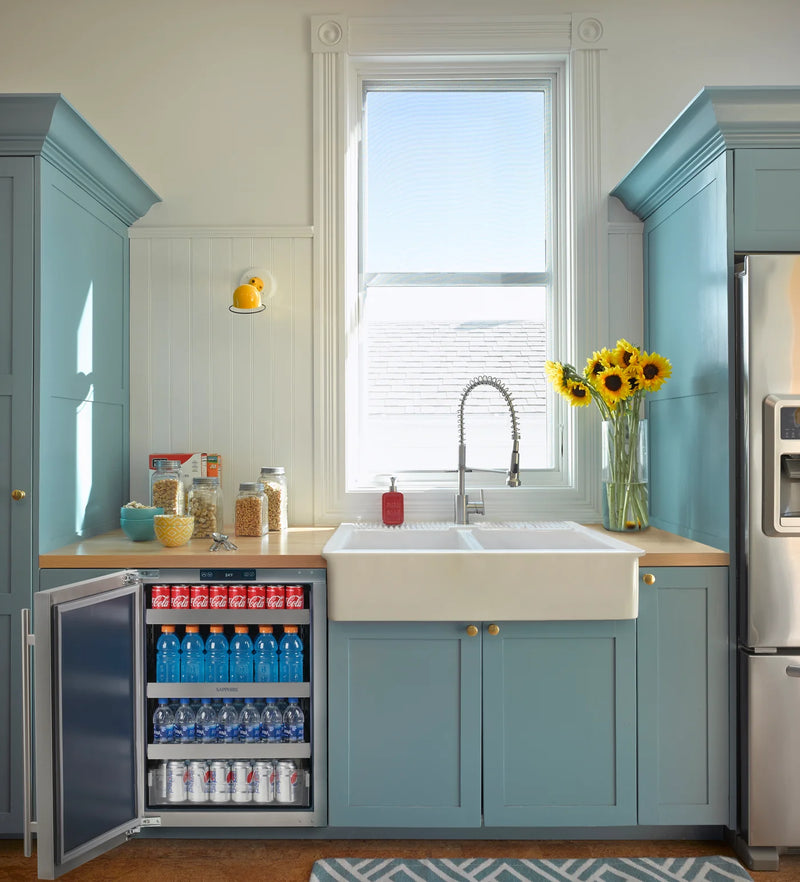 Sapphire Indoor 24" Refrigerator