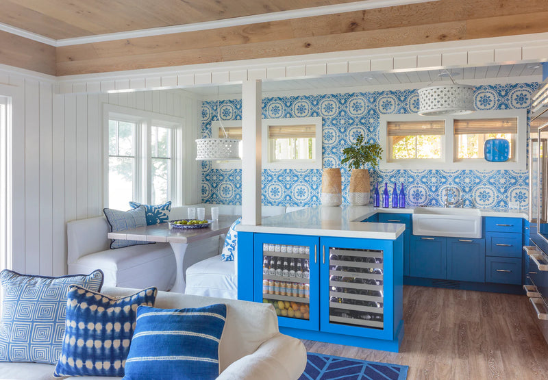 Sapphire Indoor 24" Beverage Center