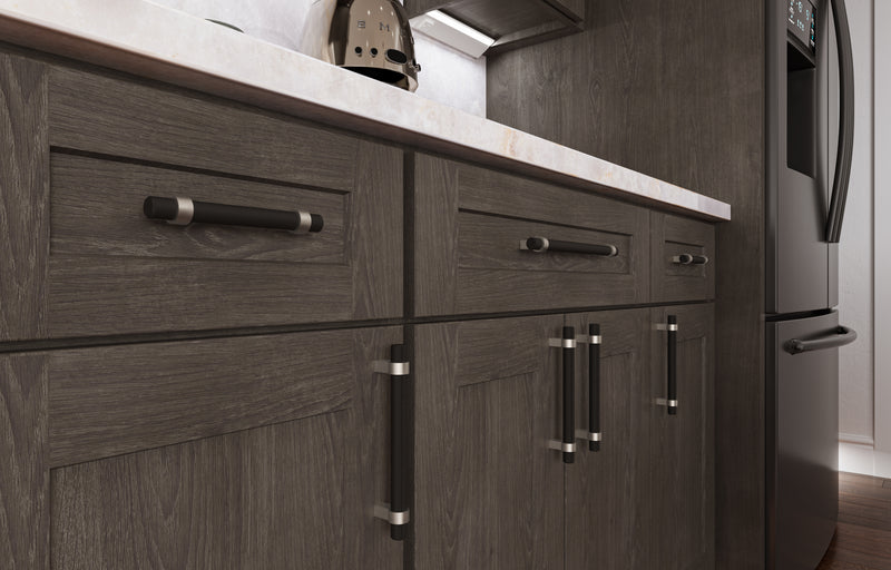 128 mm Center-to-Center Matte Black with Satin Nickel Key Grande Cabinet Bar Pull